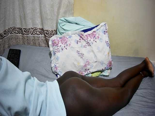 ebony-tasha1 live webcam show