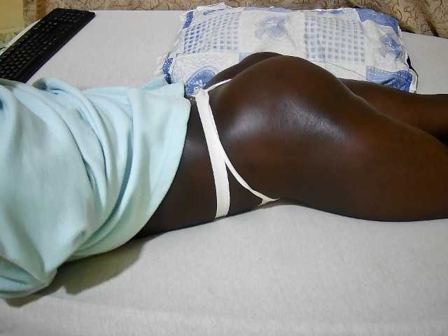 ebony-tasha1