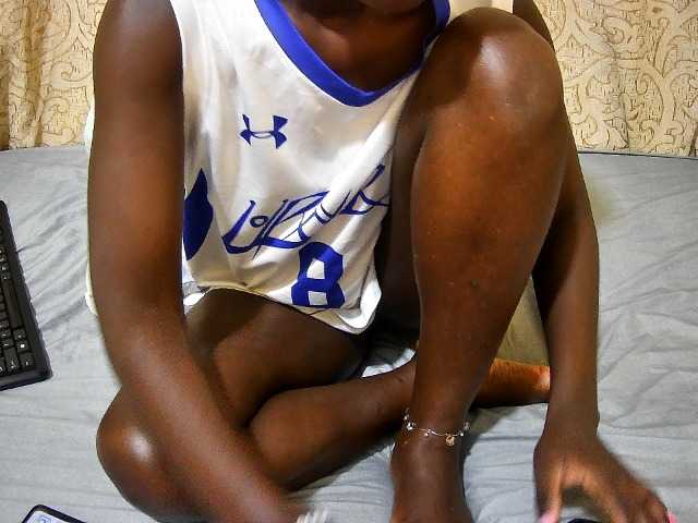 ebony-tasha1 webcam bongacams model stream image