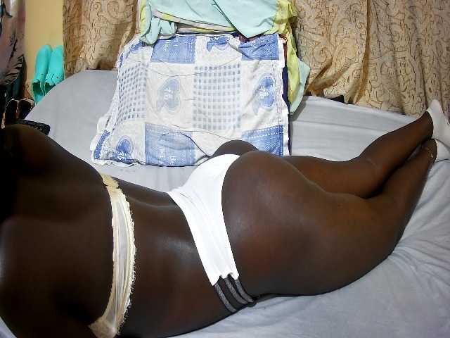 ebony-tasha1