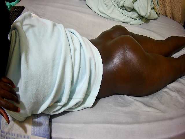 ebony-tasha1 live cam on BongaCams