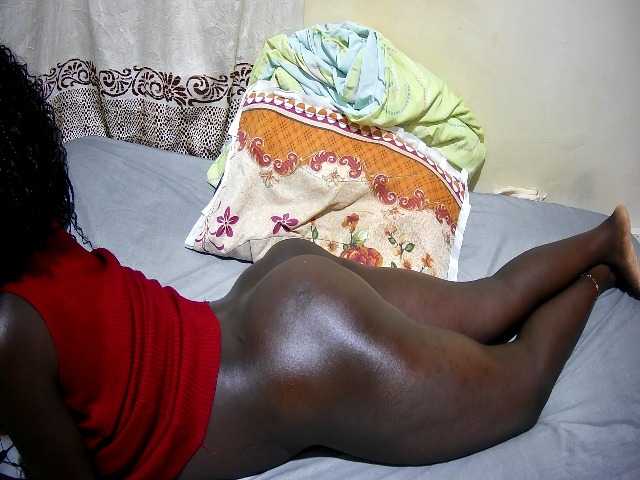 ebony-tasha1