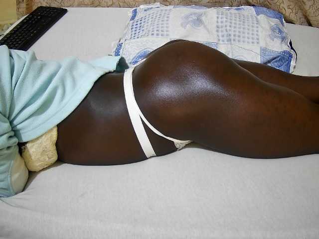 ebony-tasha1 live cam preview