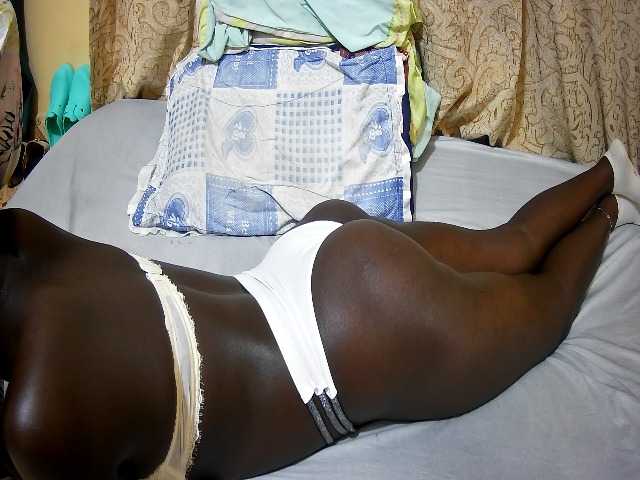 ebony-tasha1