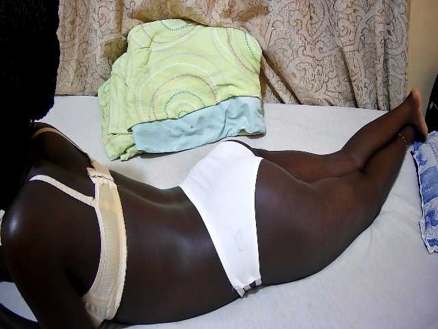 ebony-tasha1 live cam preview