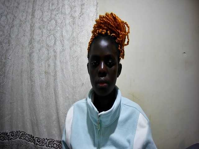 ebony-tasha1 live cam on BongaCams
