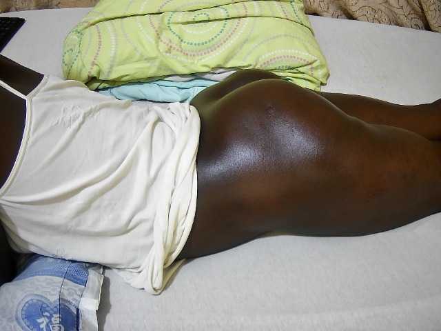 ebony-tasha1 live cam preview
