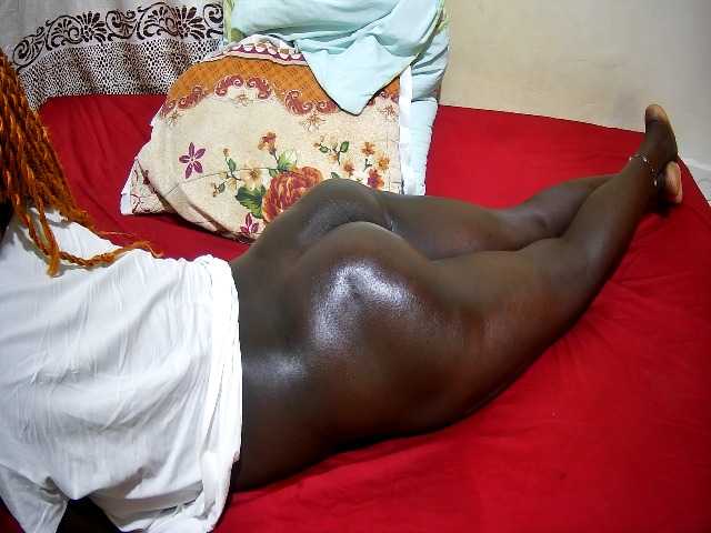 ebony-tasha1