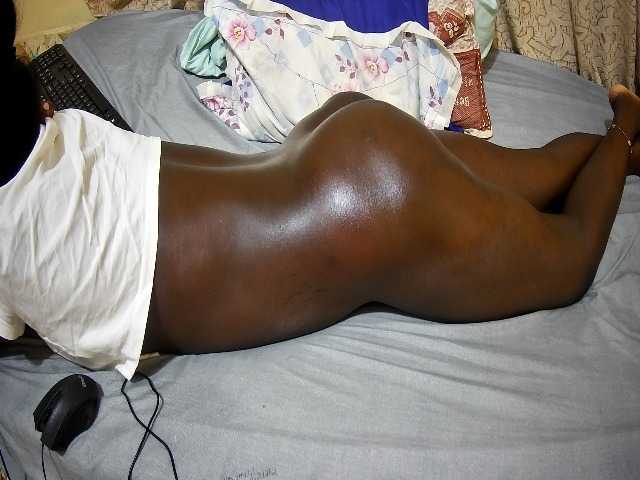 ebony-tasha1 live cam on BongaCams