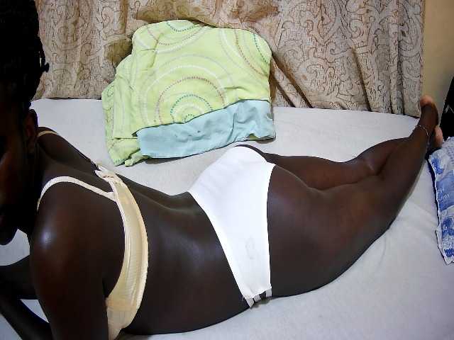 ebony-tasha1