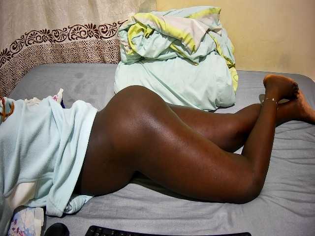 ebony-tasha1 live webcam show