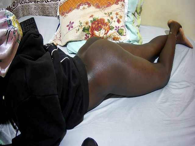 ebony-tasha1