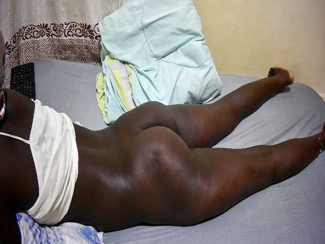 ebony-tasha1