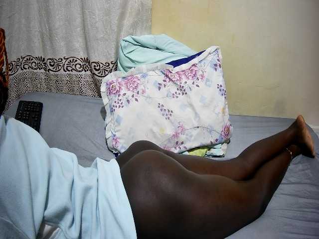 ebony-tasha1 live webcam show
