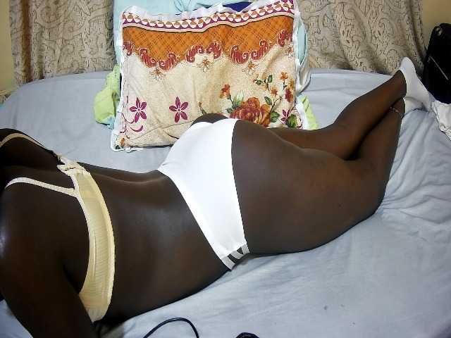 ebony-tasha1 live cam preview