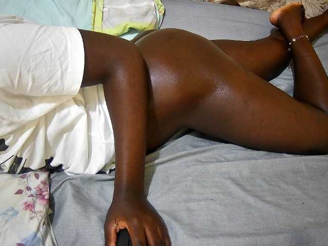 ebony-tasha1
