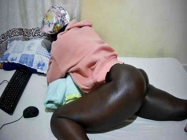 ebony-tasha1 webcam