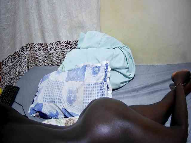 ebony-tasha1 webcam