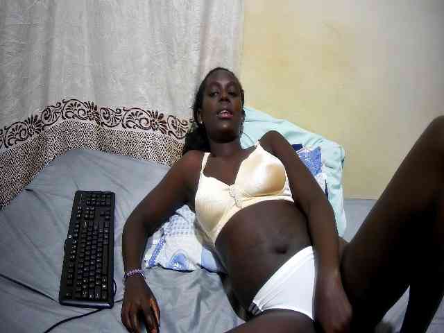 ebony-tasha1 webcam