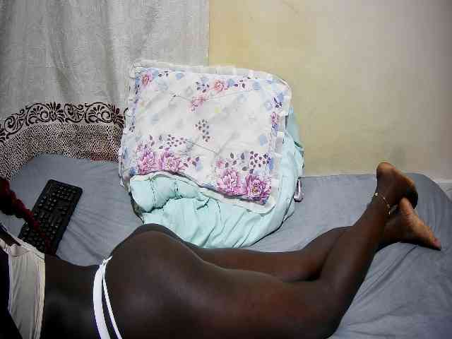 ebony-tasha1 webcam