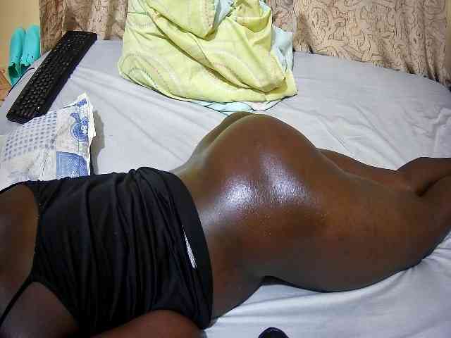 ebony-tasha1 webcam