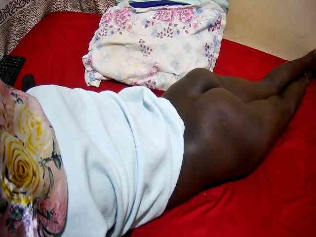 ebony-tasha1 webcam