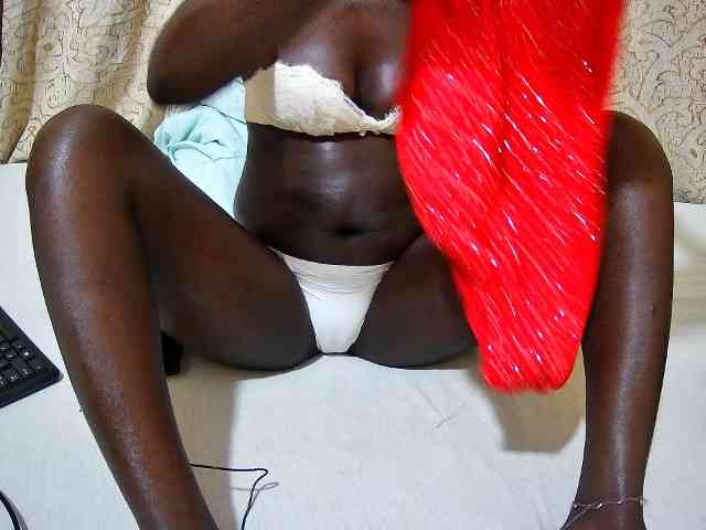 ebony-tasha1
