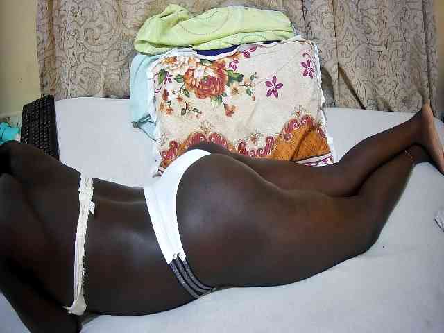ebony-tasha1