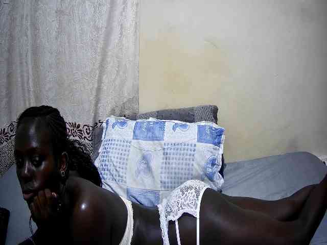 ebony-tasha1 webcam