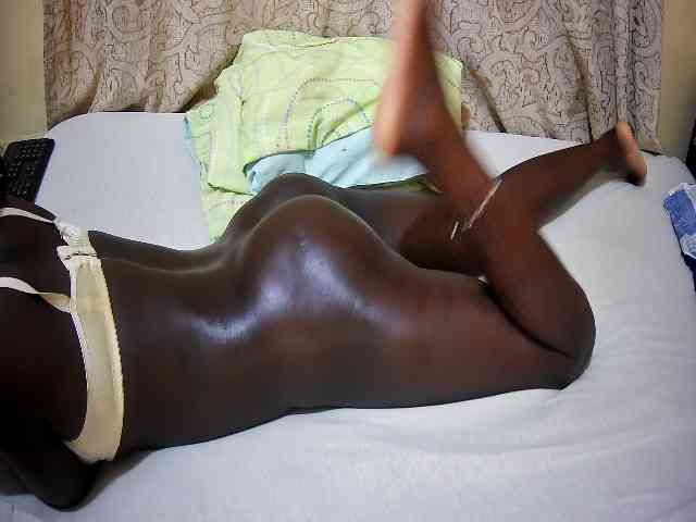 ebony-tasha1