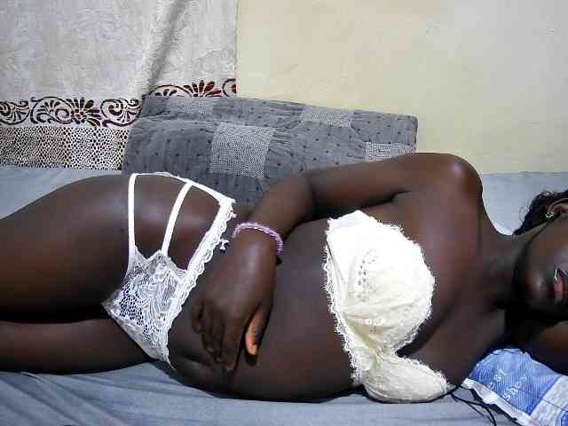 ebony-tasha1 webcam