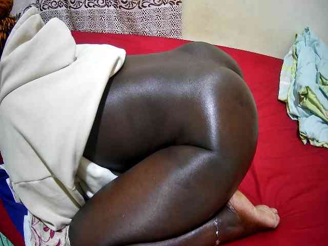ebony-tasha1 webcam