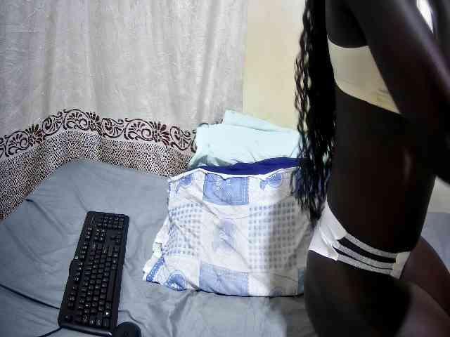 ebony-tasha1 webcam