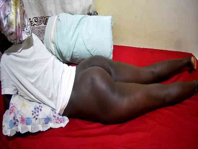 ebony-tasha1 webcam