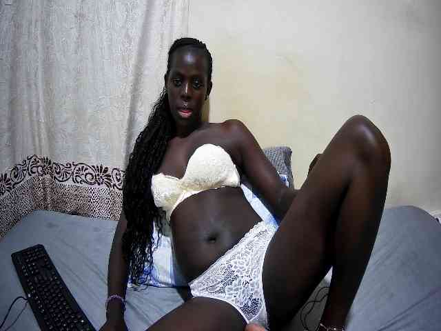 ebony-tasha1