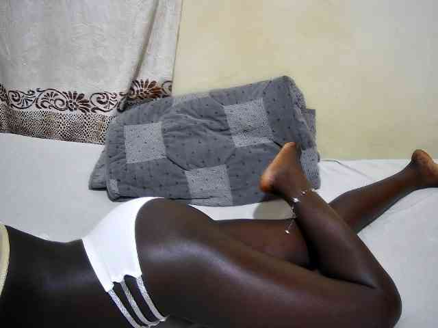 ebony-tasha1 webcam