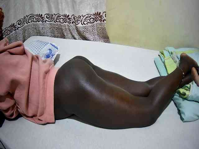 ebony-tasha1 webcam