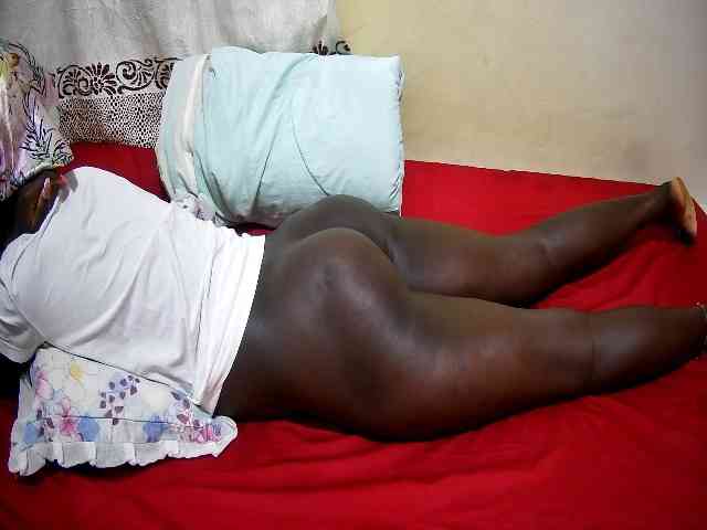 ebony-tasha1 webcam