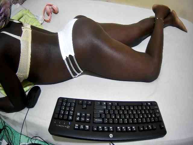 ebony-tasha1 webcam