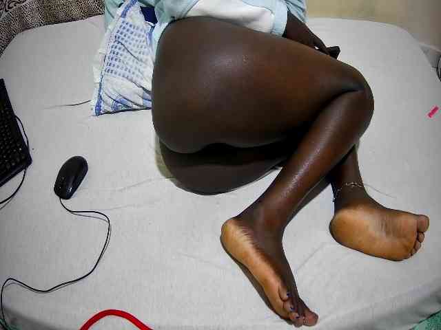 ebony-tasha1 webcam