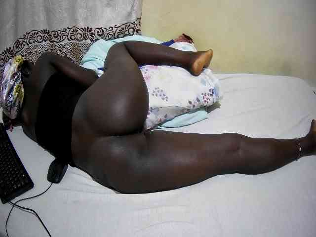 ebony-tasha1 webcam