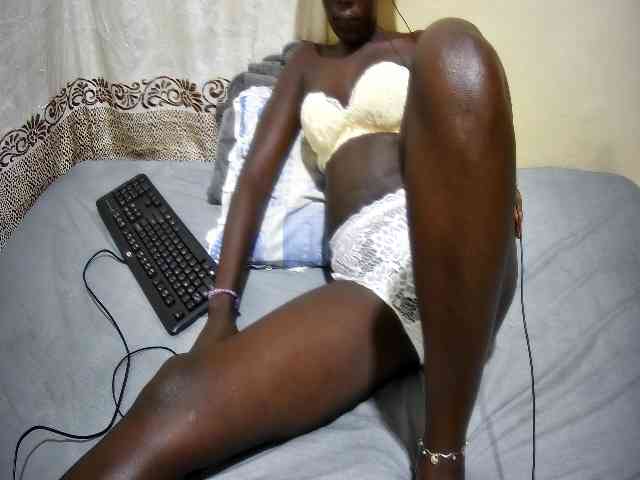 ebony-tasha1 webcam