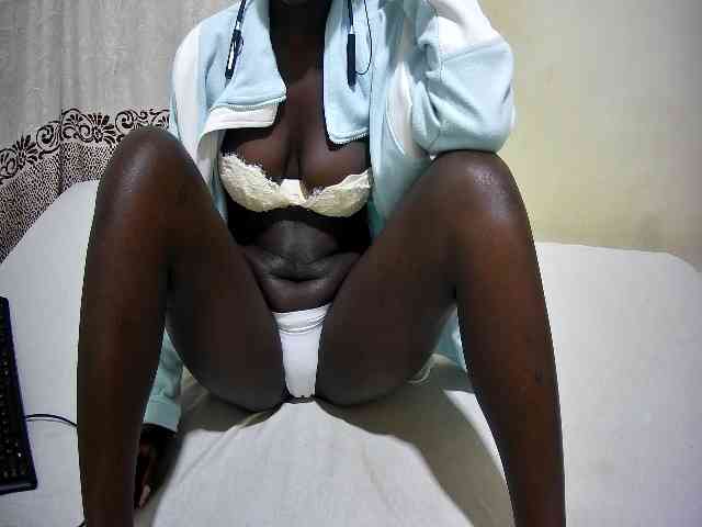 ebony-tasha1 webcam