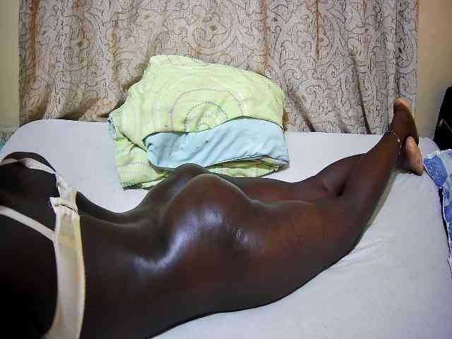 ebony-tasha1