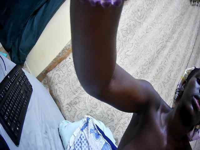 ebony-tasha1 webcam