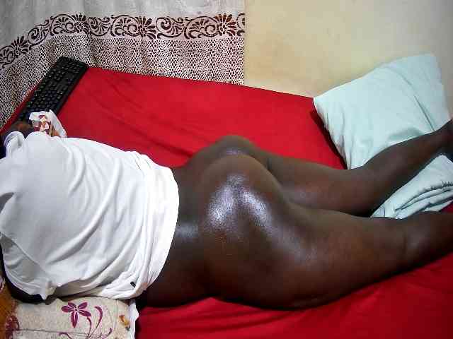 ebony-tasha1 webcam