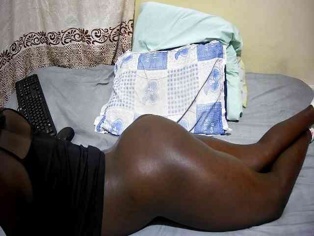 ebony-tasha1 webcam