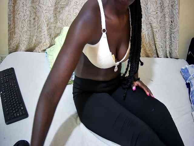 ebony-tasha1 webcam