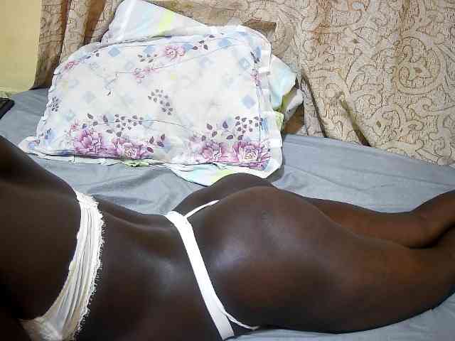 ebony-tasha1