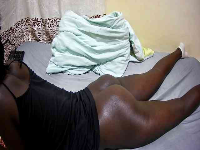 ebony-tasha1 webcam